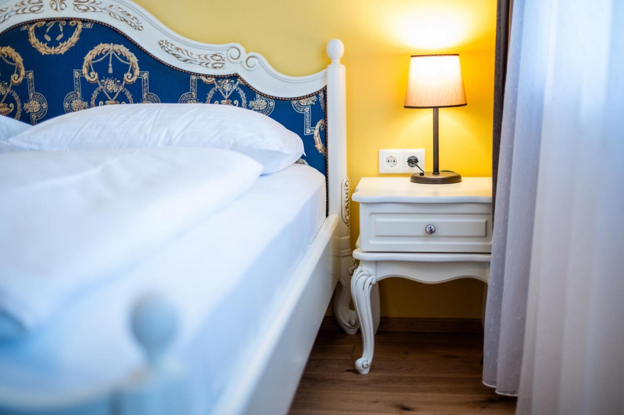 Vulkan Residenz Hotel I Self Check-In Schwarzautal Exteriör bild